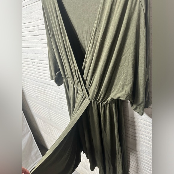 Women’s Olive Green Soft Wrap Skirted Wrap Dress Like New Size Large - Picture 3 of 6
